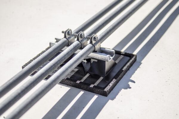 MIRO conduit support rooftop