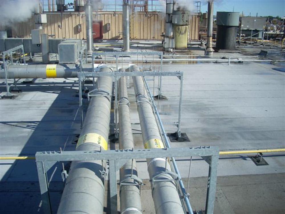 Choosing the Right Hanger and Roller Pipe Supports for Rooftop Systems