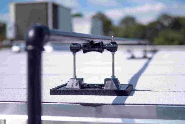 MIRO Industries roller pipe support
